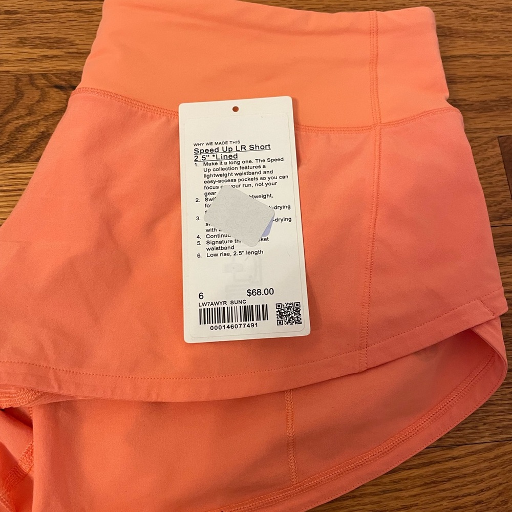 lululemon low rise 2.5” sunny coral speed up shorts